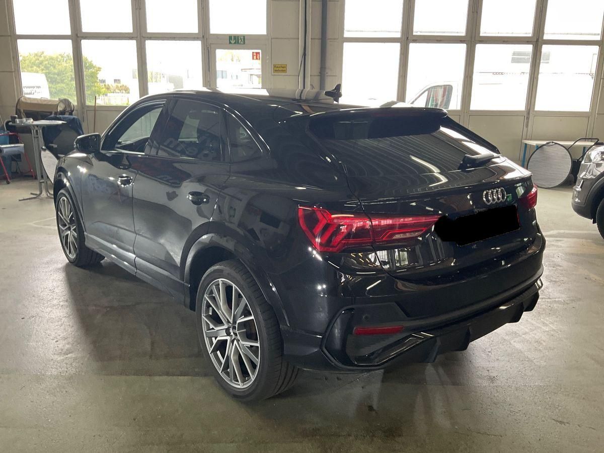 Audi Q3 SPORTBACK 45 TFSI S line Black - Samsaru's Car Outlet