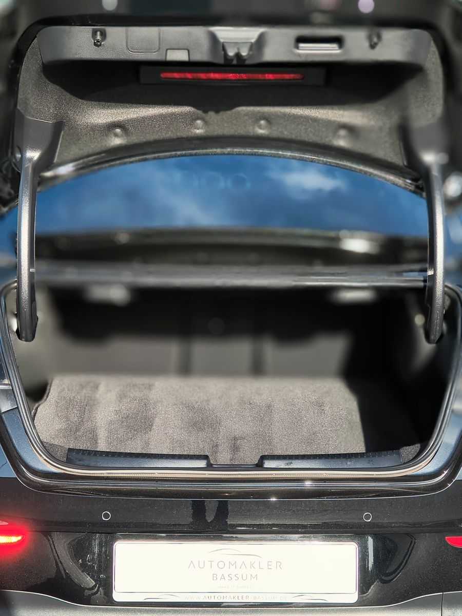 Mercedes-Benz CLA 200 Coupé 4Matic AMG - Samsaru's Car Outlet