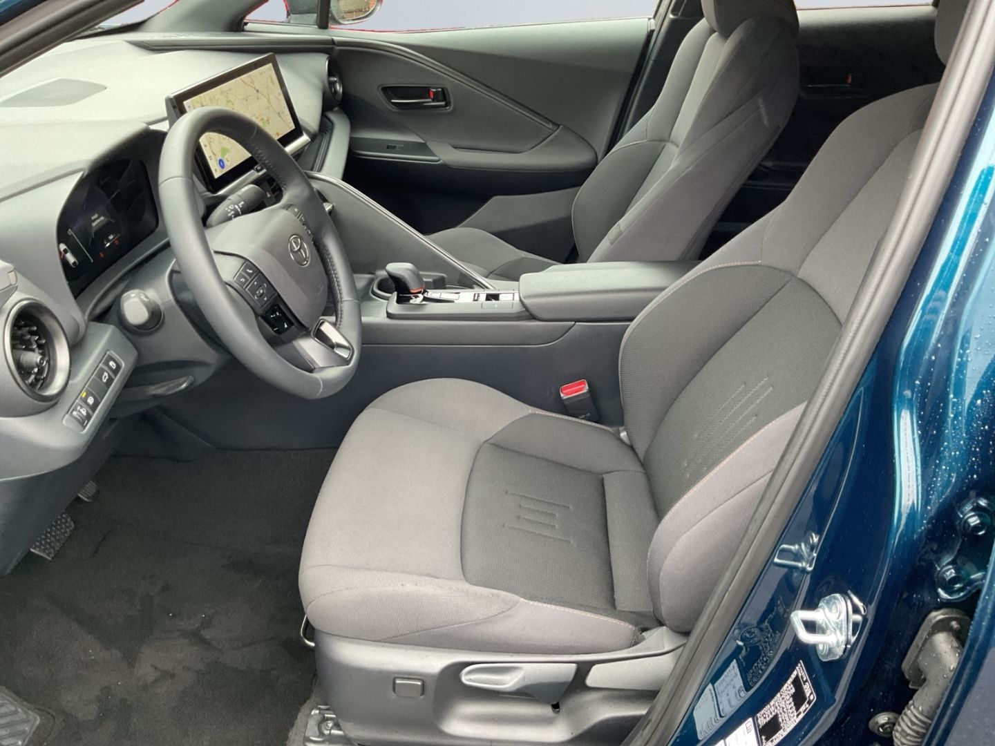 Toyota C-HR 1.8 Hybrid Team D *Technik-Paket*CAM*SHZ*