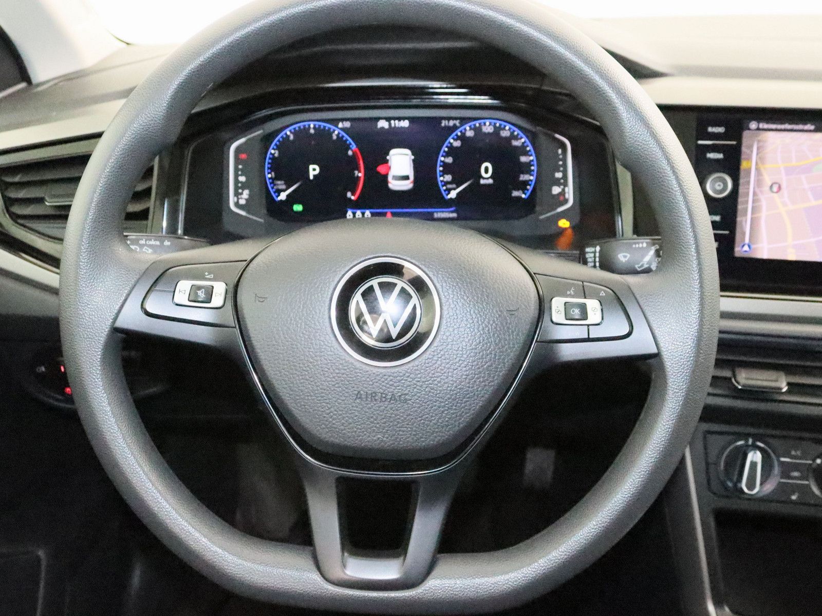 Volkswagen Polo 1.0 TSI Comfortline - Samsaru's Car Outlet