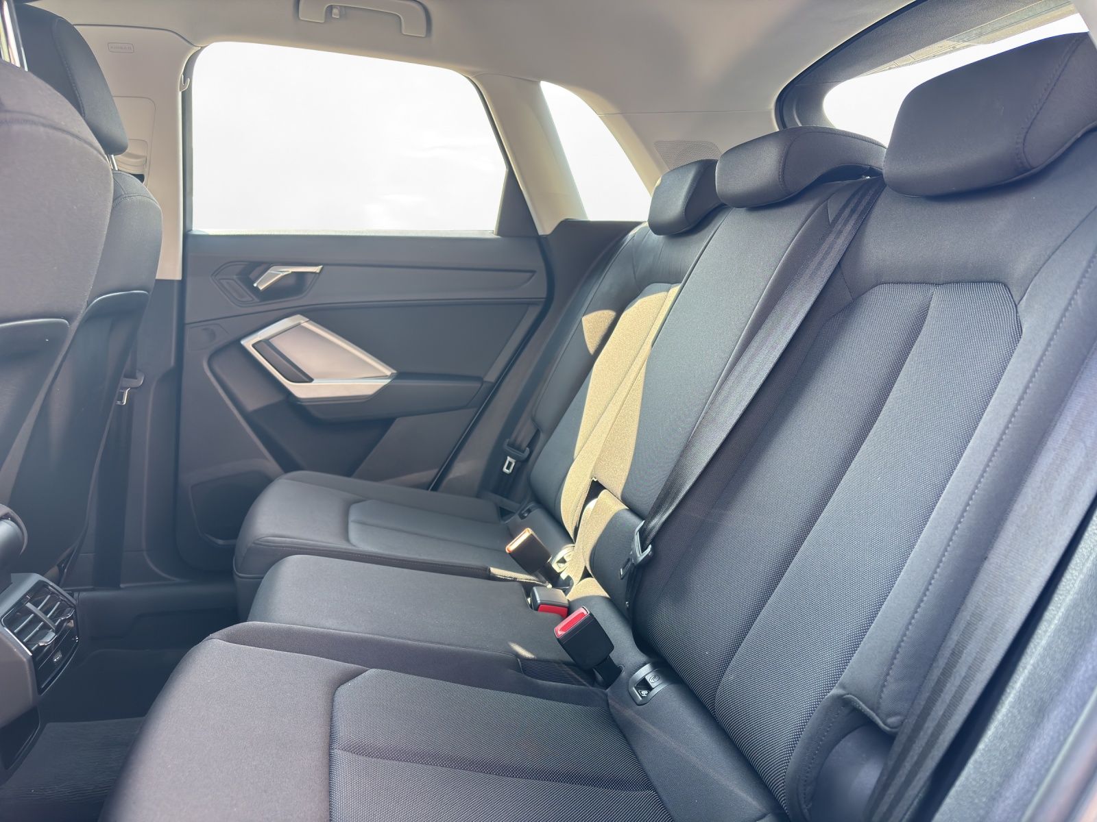 Audi Q3 40 TFSI quattro S tronic - Samsaru's Car Outlet
