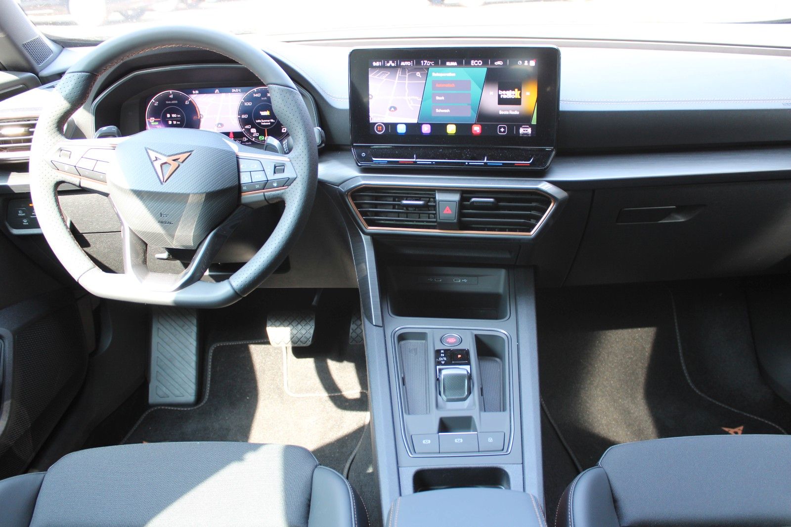 Cupra Formentor 1.4 e-HYBRID DSG +ACC+SHZ+LED+AHK+PDC+