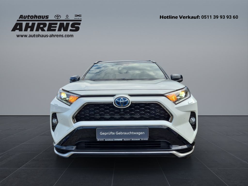 Toyota RAV4 Plug-In - Samsaru's Car Outlet