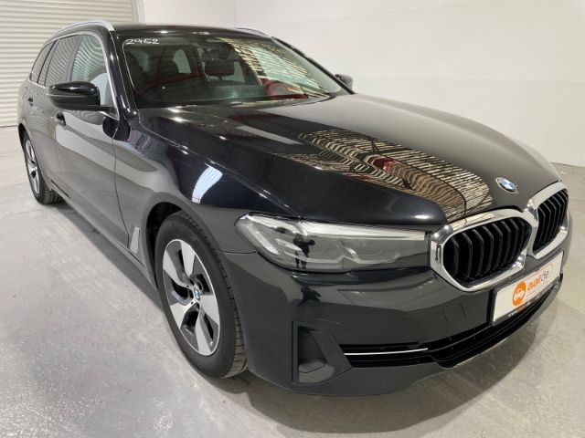 BMW 520 D Touring Automatik EU6d ACC LED Navi Leder