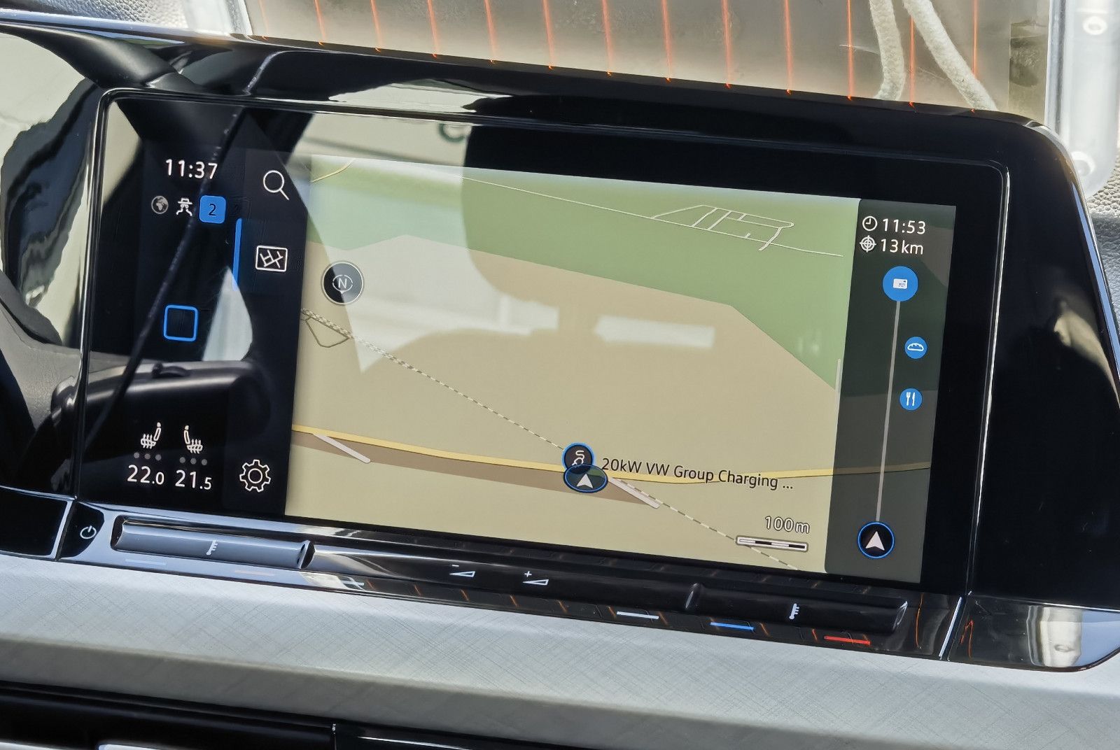 Volkswagen Golf Life 1.5 TSI - Samsaru's Car Outlet