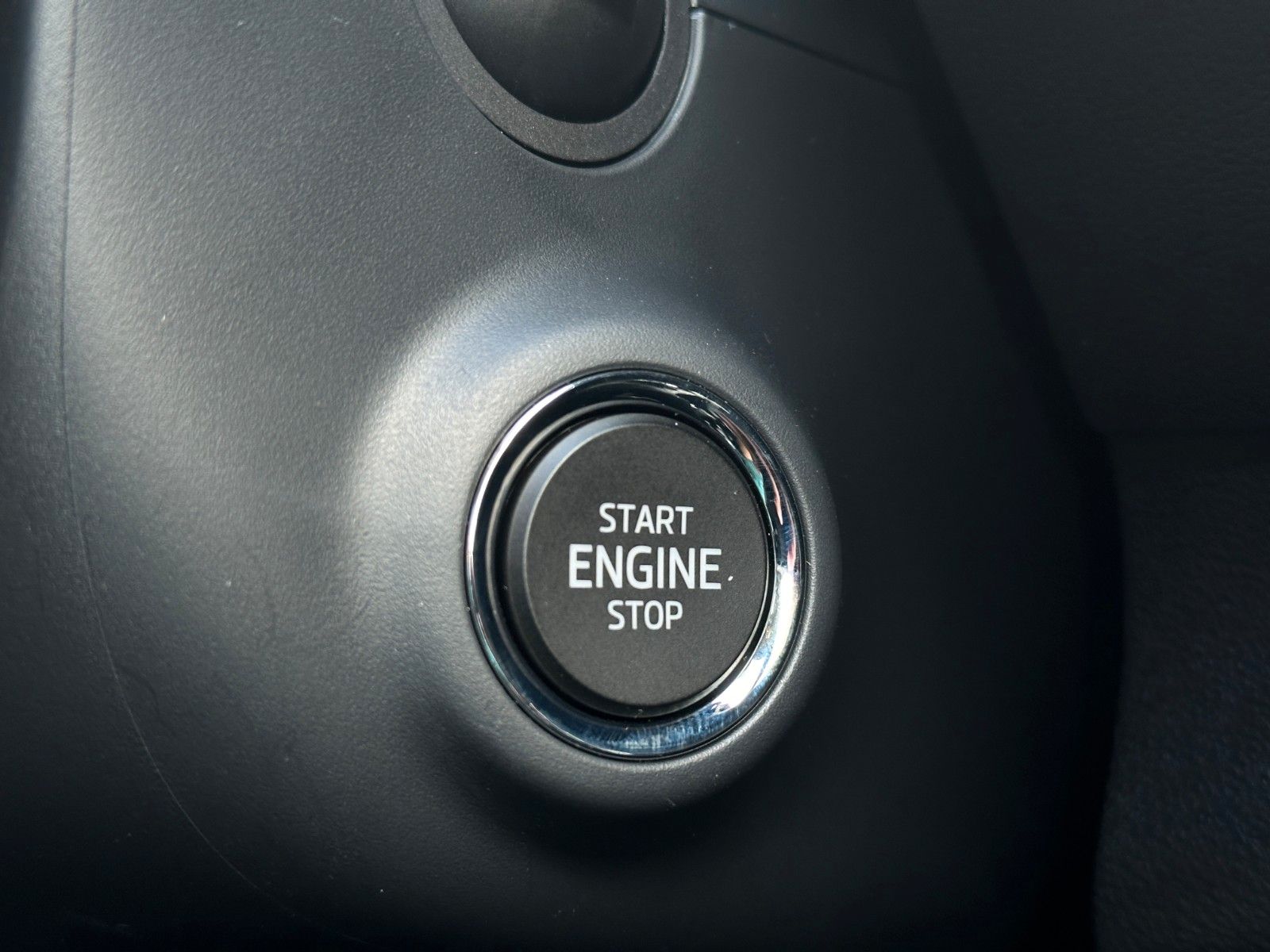 Skoda 150PS 4x4 DSG Sportline Matrix NAVI eHK LM18"AHK