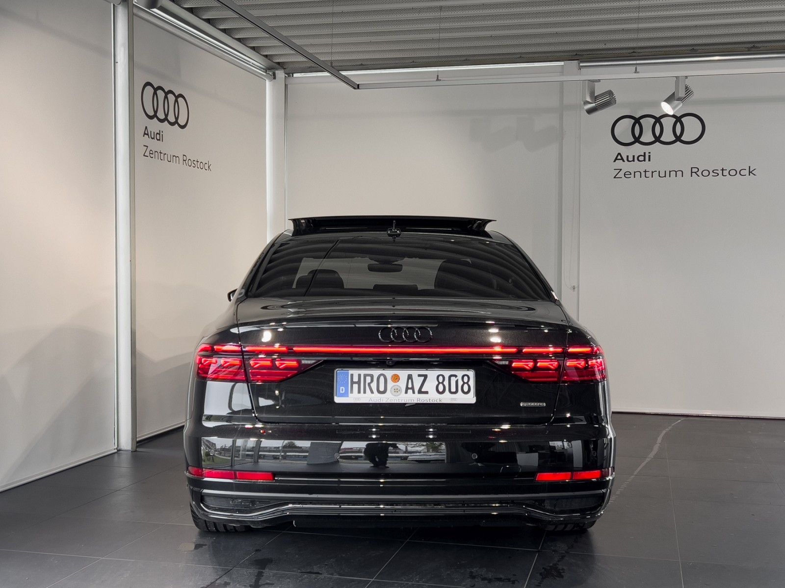Audi A8 50 TDI quattro - Samsaru's Car Outlet
