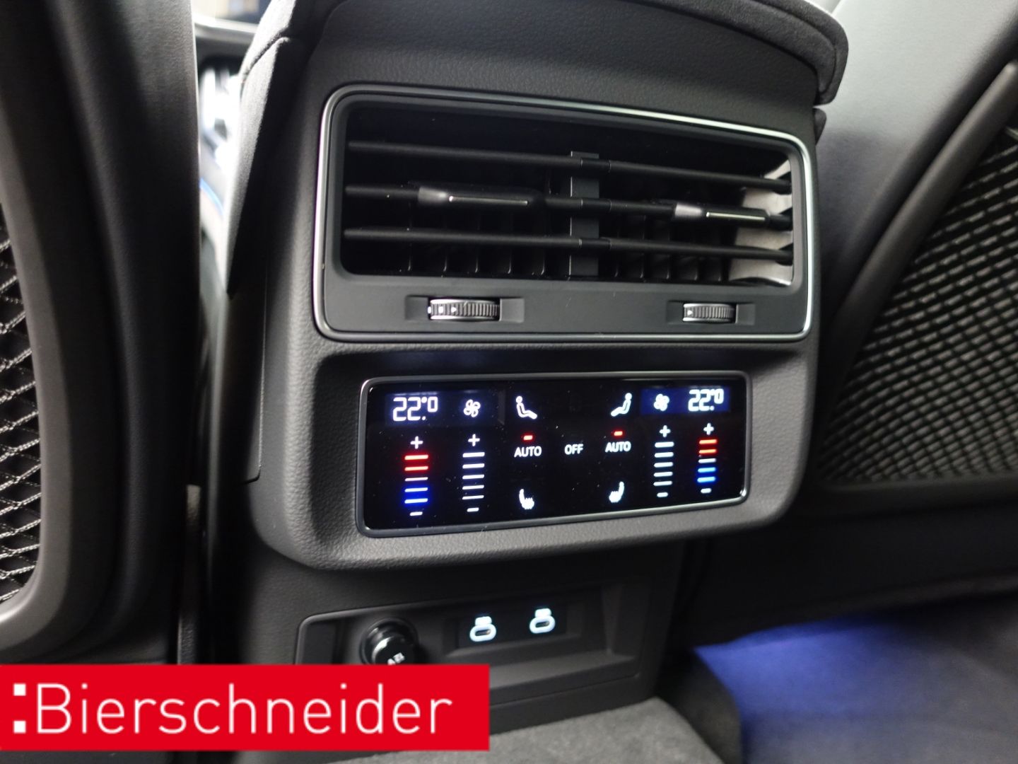 Audi RSQ8 performance GARANTIE EA8 KERAMIK PANO HEADU