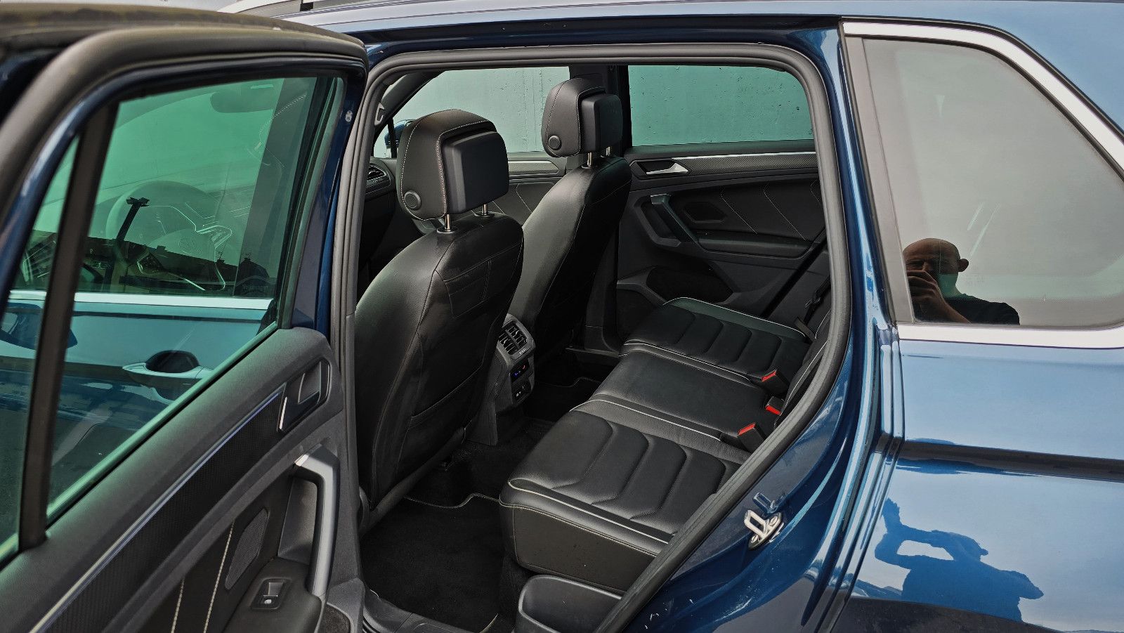 Volkswagen Tiguan 1.4 eHybrid DSG 3 x R-Line Pano/Leder/AHK