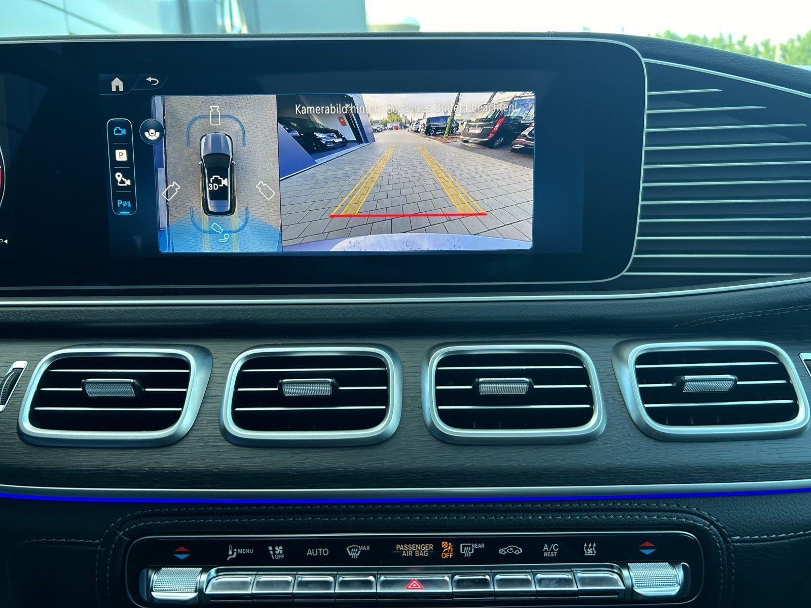 Mercedes-Benz GLE 300d 4M AMG DISTRO 360° Standhzg AHK Pano