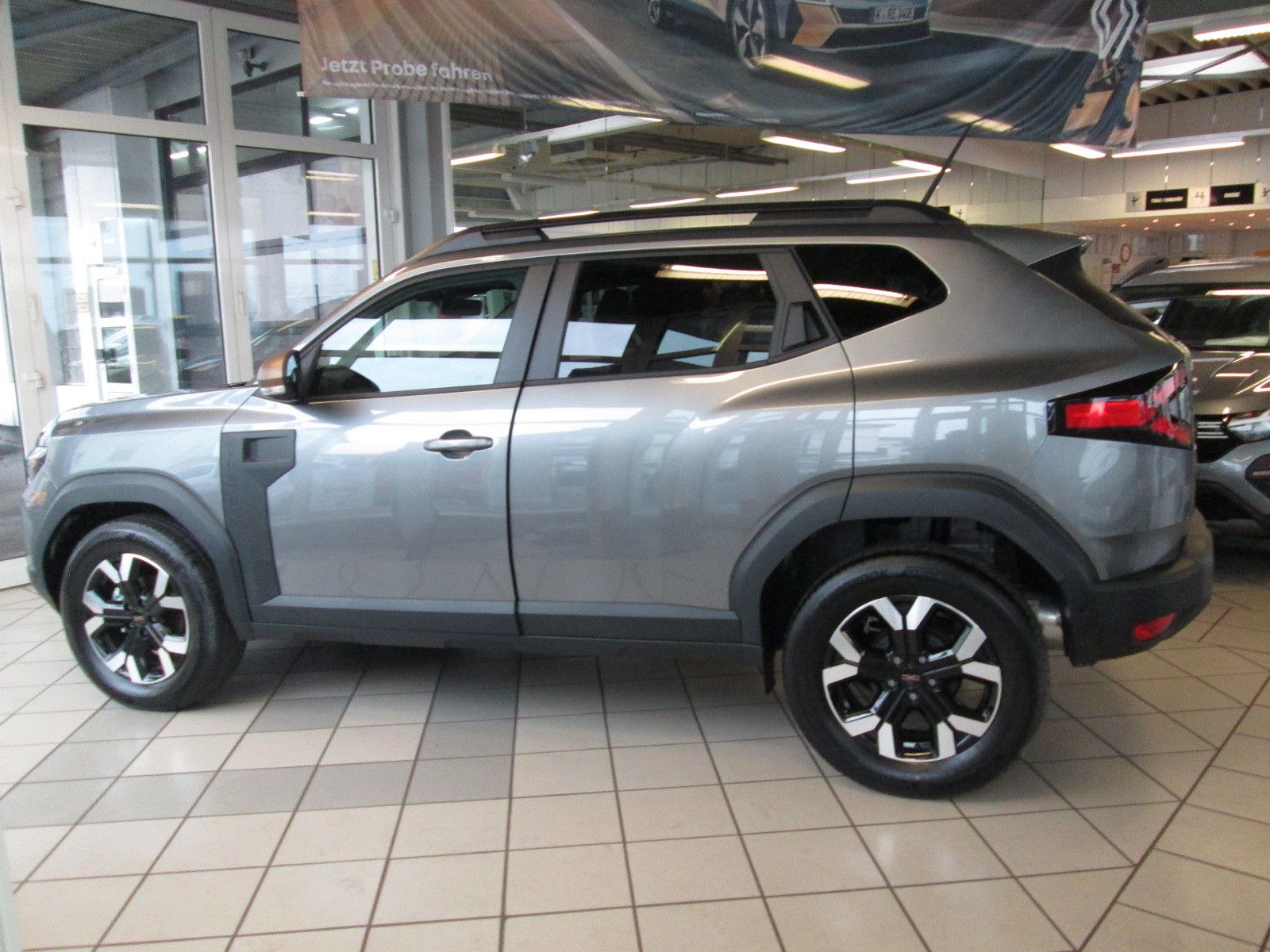 Dacia Duster III TCe 130 Extreme - Samsaru's Car Outlet