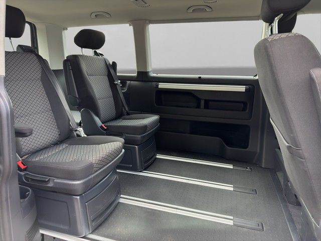 Volkswagen T6.1 Multivan 2.0 TDI Family - Samsaru's Car Outlet
