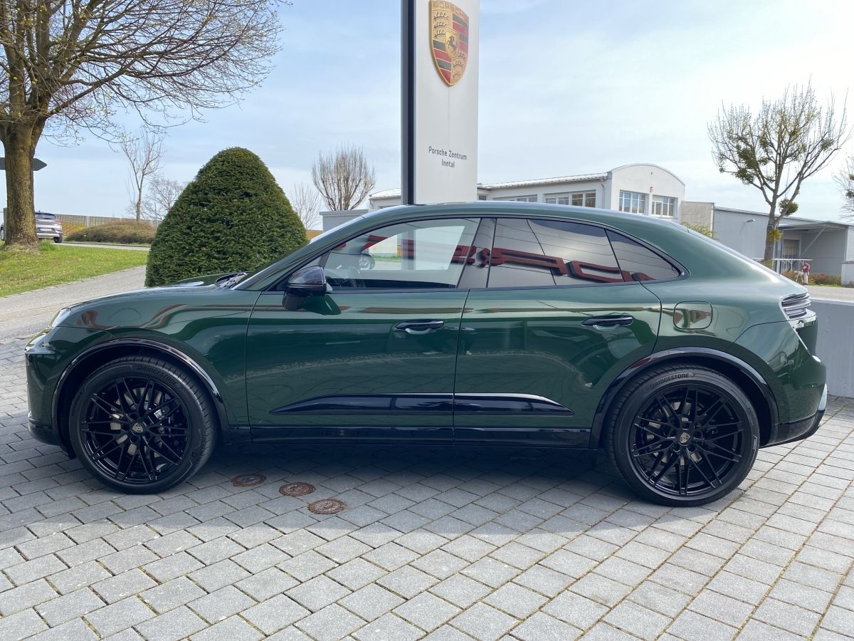 Porsche Macan Turbo | 22-Zoll Räder | InnoDrive