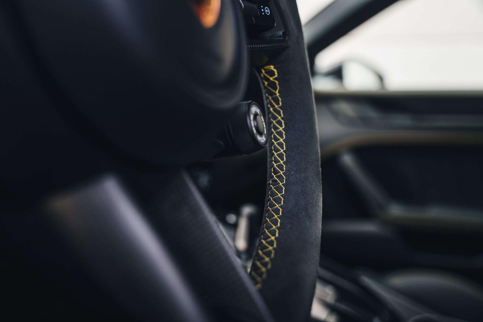 Porsche 992 Dakar / GT-Silver / Carbon / VAT