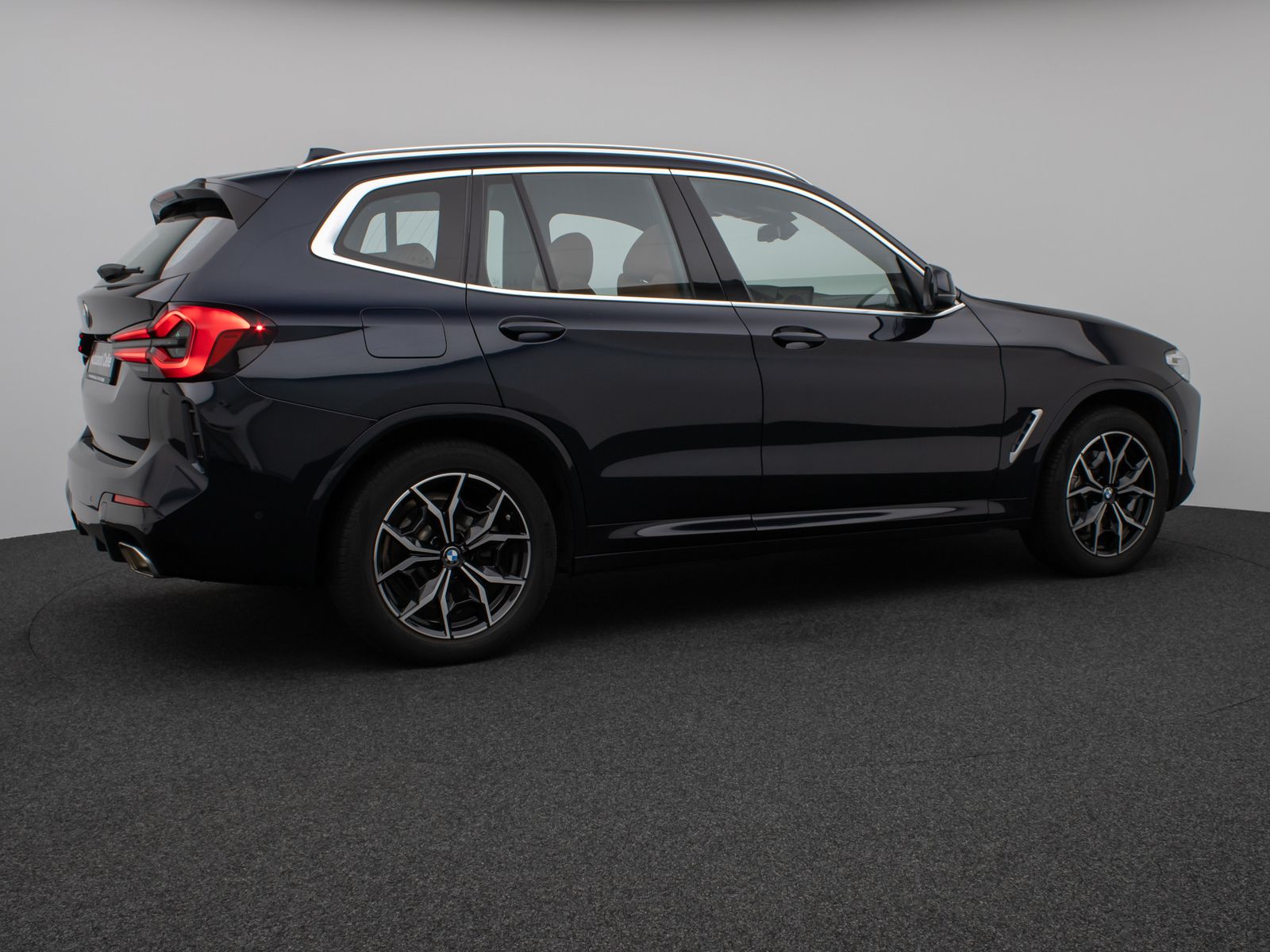 BMW X3 xD30i M Sport Panorama Kamera DAB HiFi Alarm