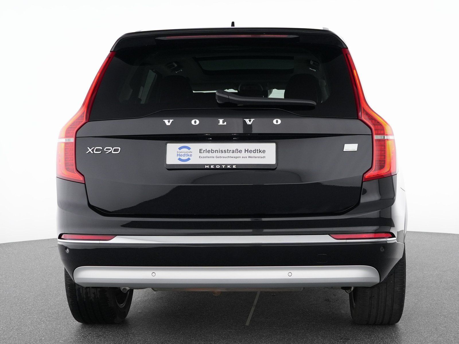 Volvo XC90 T8 Recharge AWD Inscription Edition - Samsaru's Car Outlet