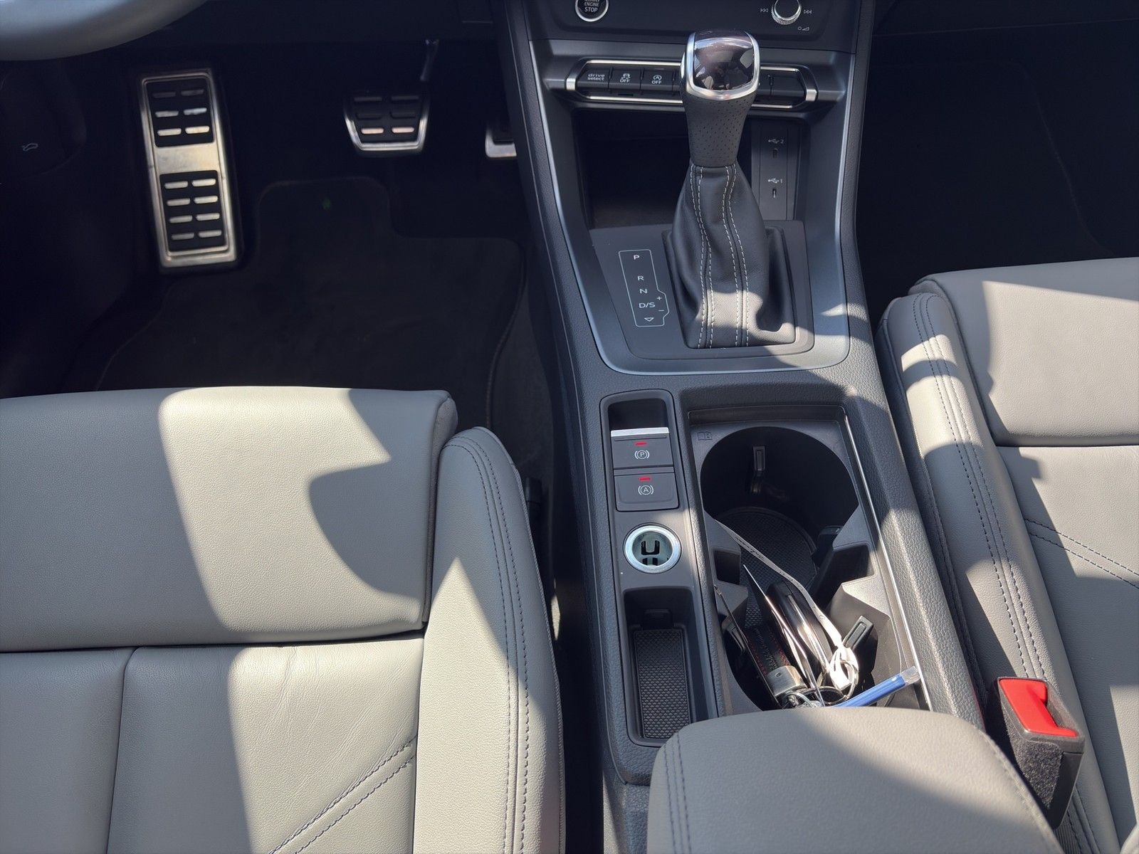 Audi Q3 Sportback 40 TDI S line AHK+Pano+Matrix+SONOS