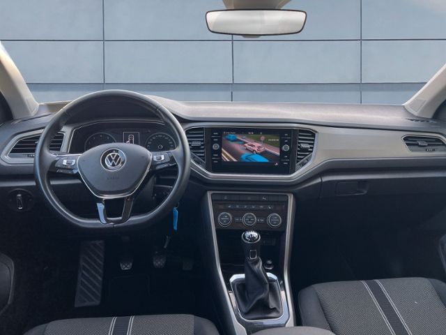 Volkswagen T-Roc 1.0 TSI Style - Samsaru's Car Outlet