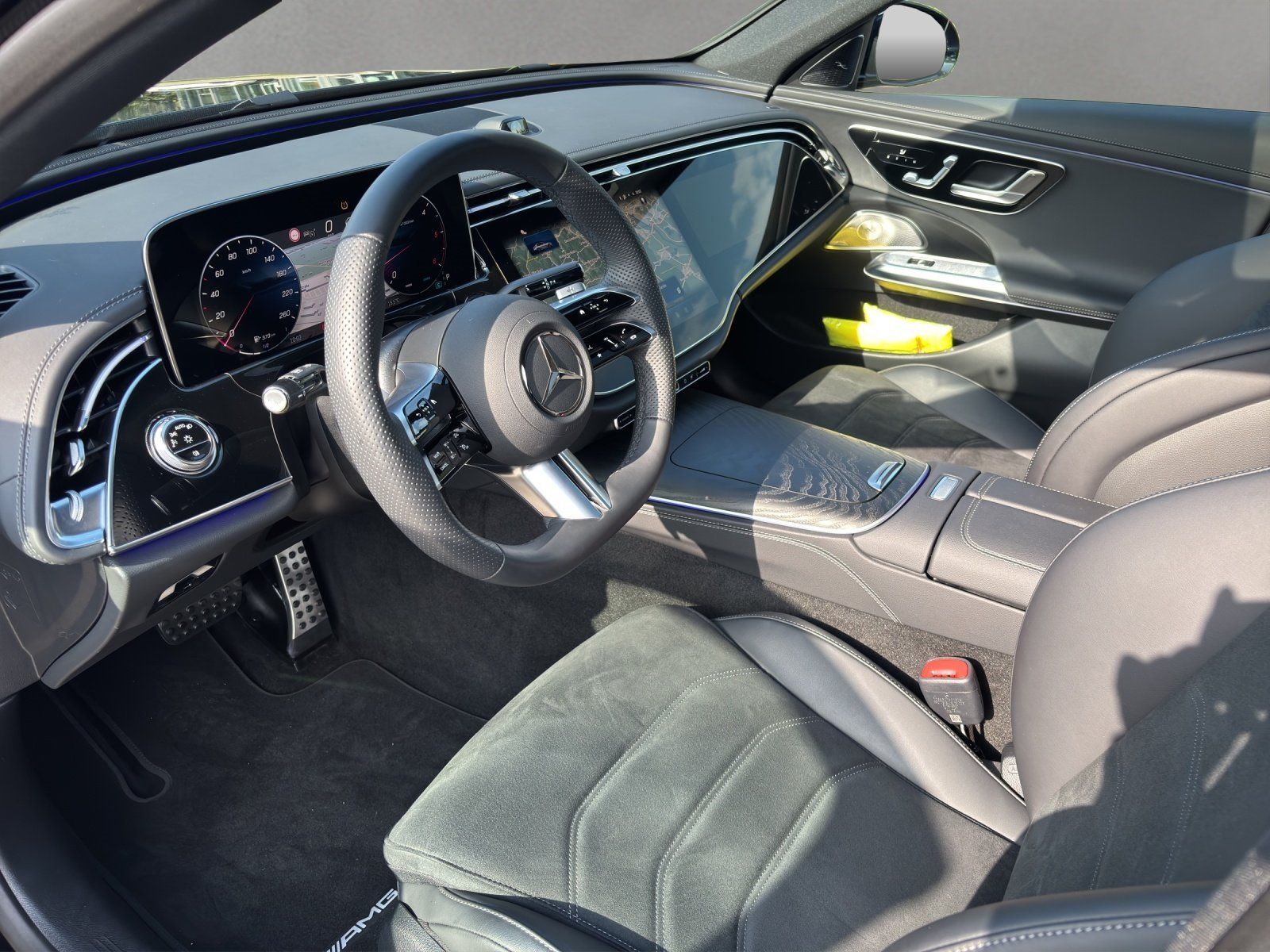 Mercedes-Benz E 450 d AMG Advan+ HYPER Pano FahrAssi KeyGo 20"