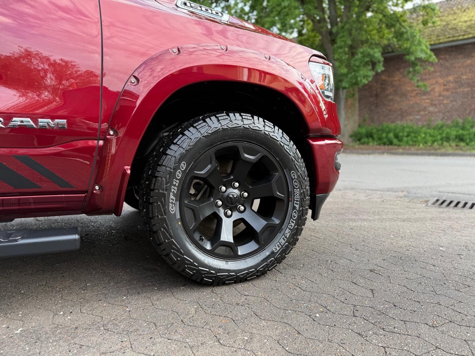 Dodge LPG*4X4*OFFROAD*LIFT*AHK*NAVI*GARANTIE*ABDECKUNG