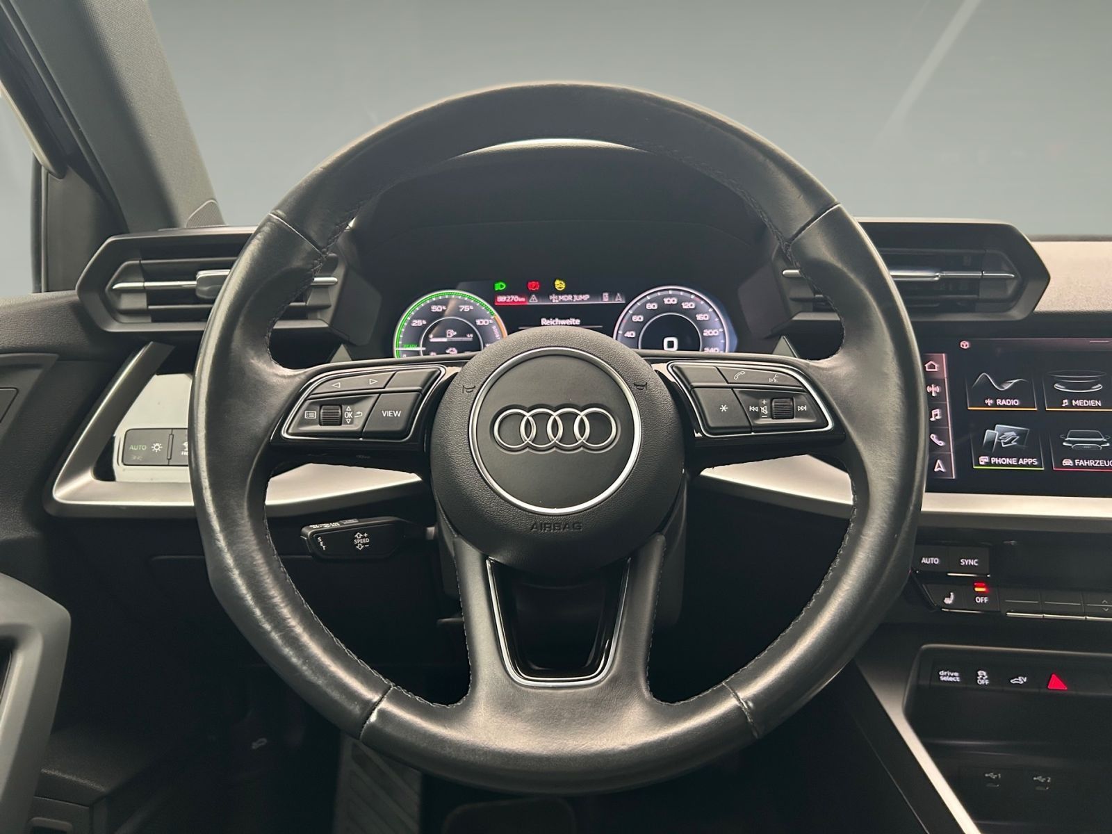 Audi A3 Sportback 40 TFSIe S tro - Samsaru's Car Outlet