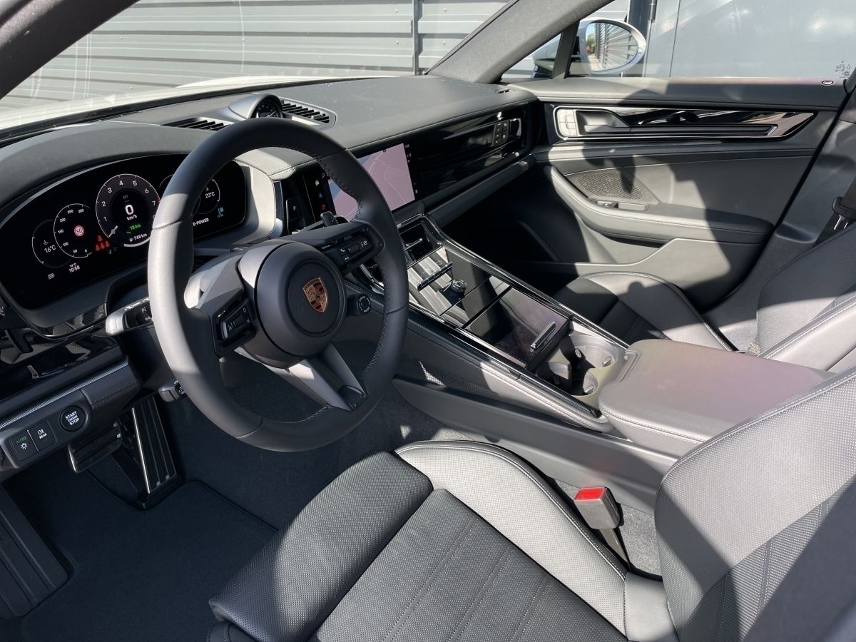 Porsche Panamera 4 E-Hybrid |Sportabgas | InnoDrive |