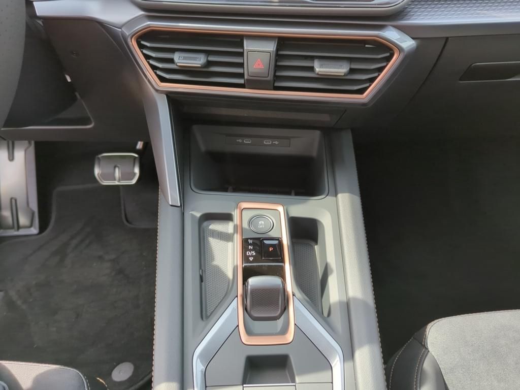 Cupra Leon SP VZ 1.5 eHYB 272PS DSG - Samsaru's Car Outlet