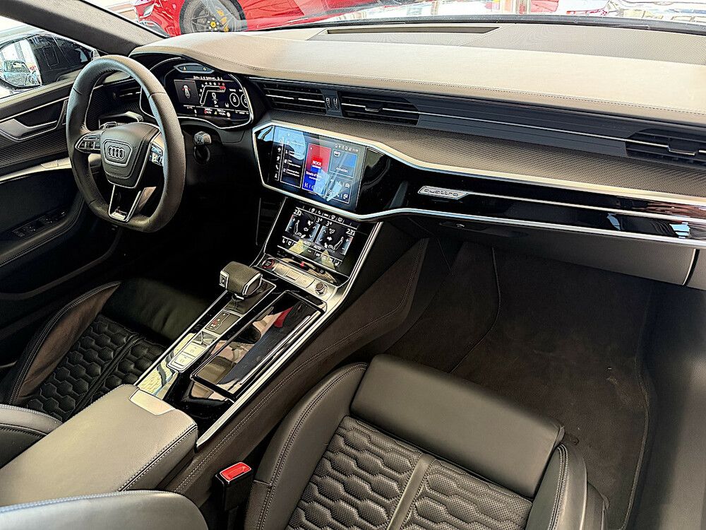 Audi RS6 Performance V-max 305 km/h