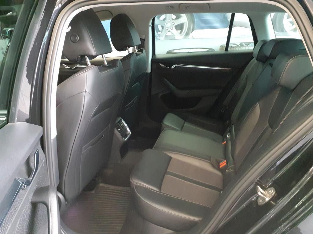Skoda Octavia Style iV *HuD*MATRIX*KAM*PARK*ACC*MEMORY