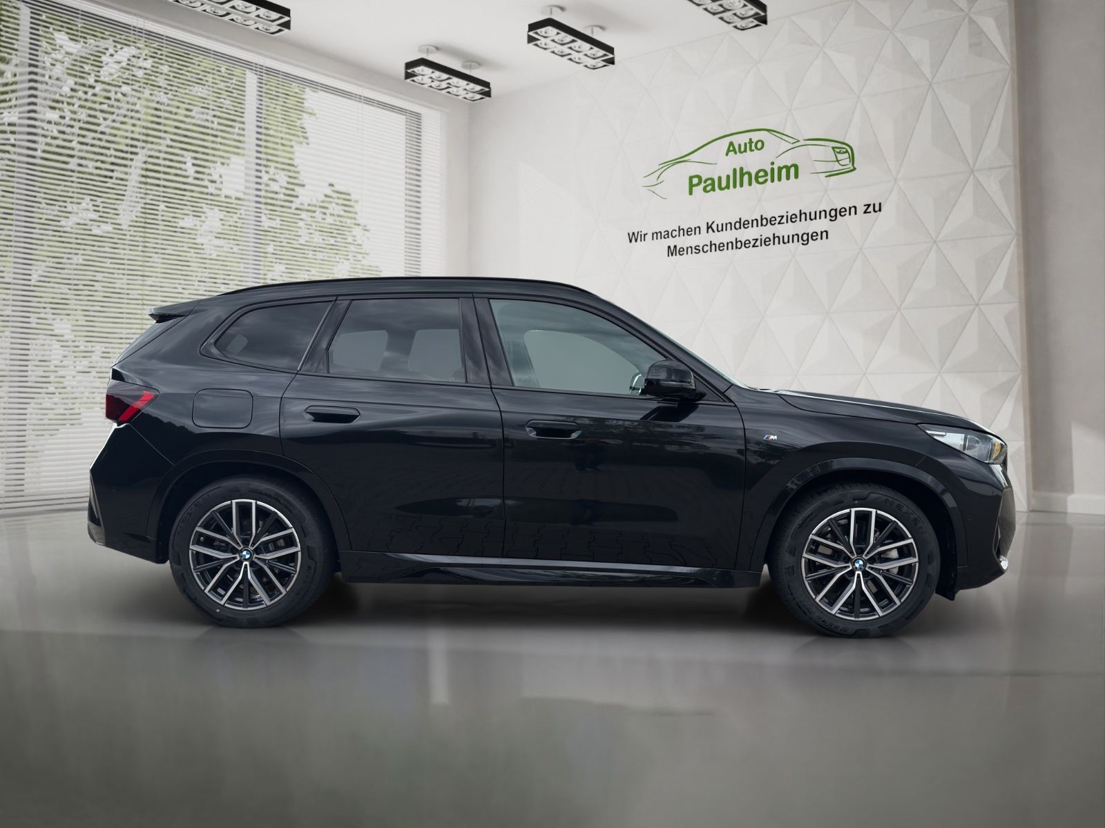 BMW X1 23 d xDrive M Sport - Samsaru's Car Outlet