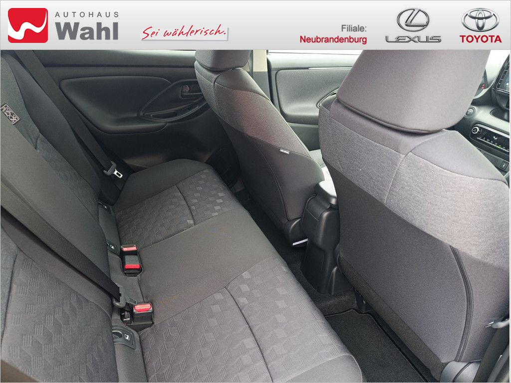 Toyota Yaris 1.5 Hybrid Teamplayer