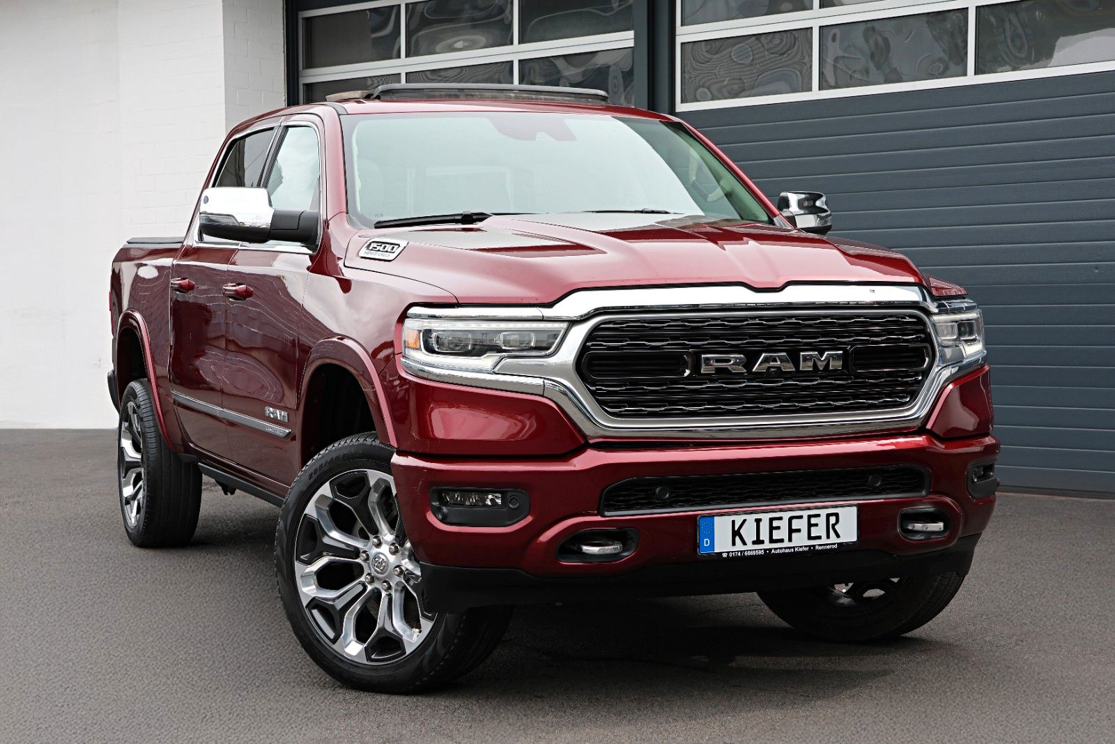 Dodge RAM 1500 5.7 4x4/ACC/HUD/360/H&K/Luftfederung/22