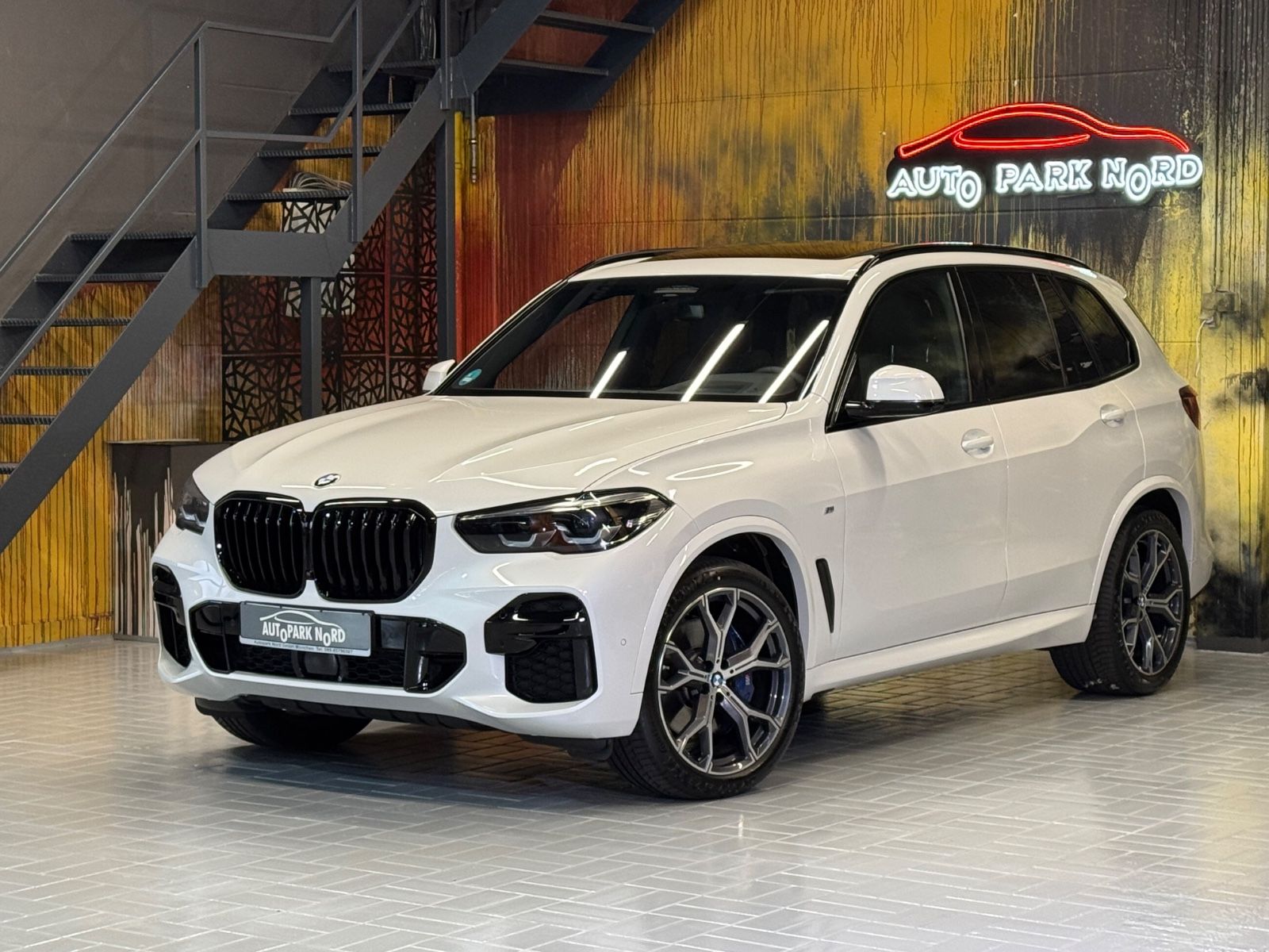 BMW X5 xDrive 30d M Sport PANO~HUD~LUFTFEDERUNG~GLAS
