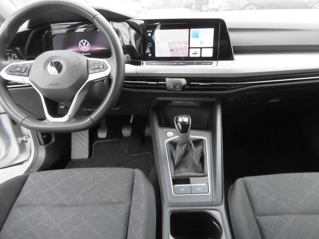 Volkswagen Golf VIII 1.5 Life 1.5 TSI - Samsaru's Car Outlet