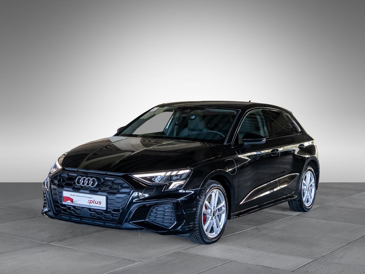 Audi A3 Sportback 45 TFSI e S line - Samsaru's Car Outlet