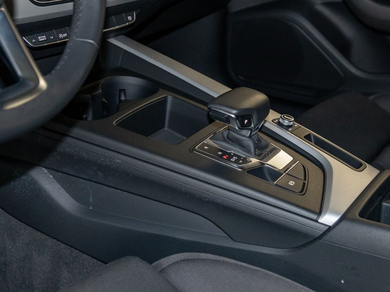 Audi A4 Avant 40 TFSI - Samsaru's Car Outlet