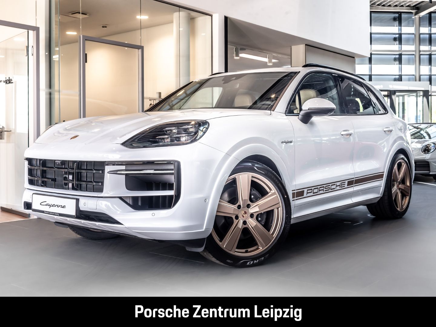 Porsche Cayenne E-Hybrid Burmester SportDesign Massage
