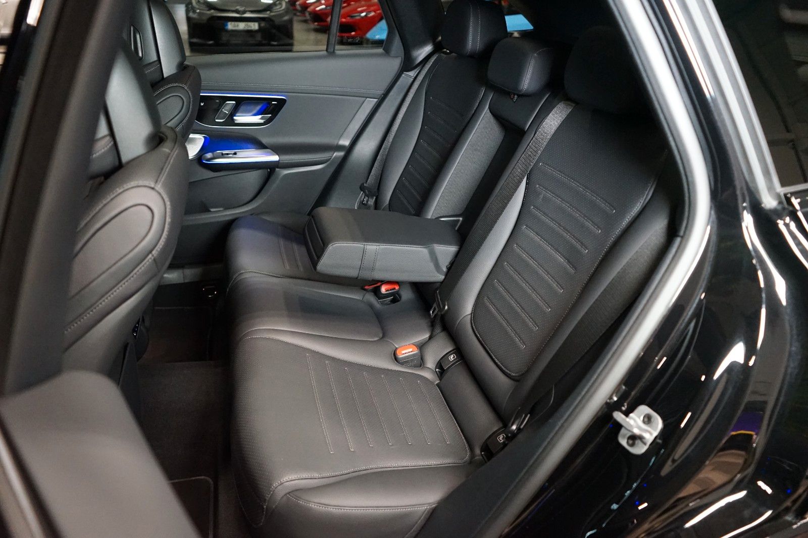 Mercedes-Benz GLC*300d*4M*AIR*360*TOW*PANO*63.554€ NETTO