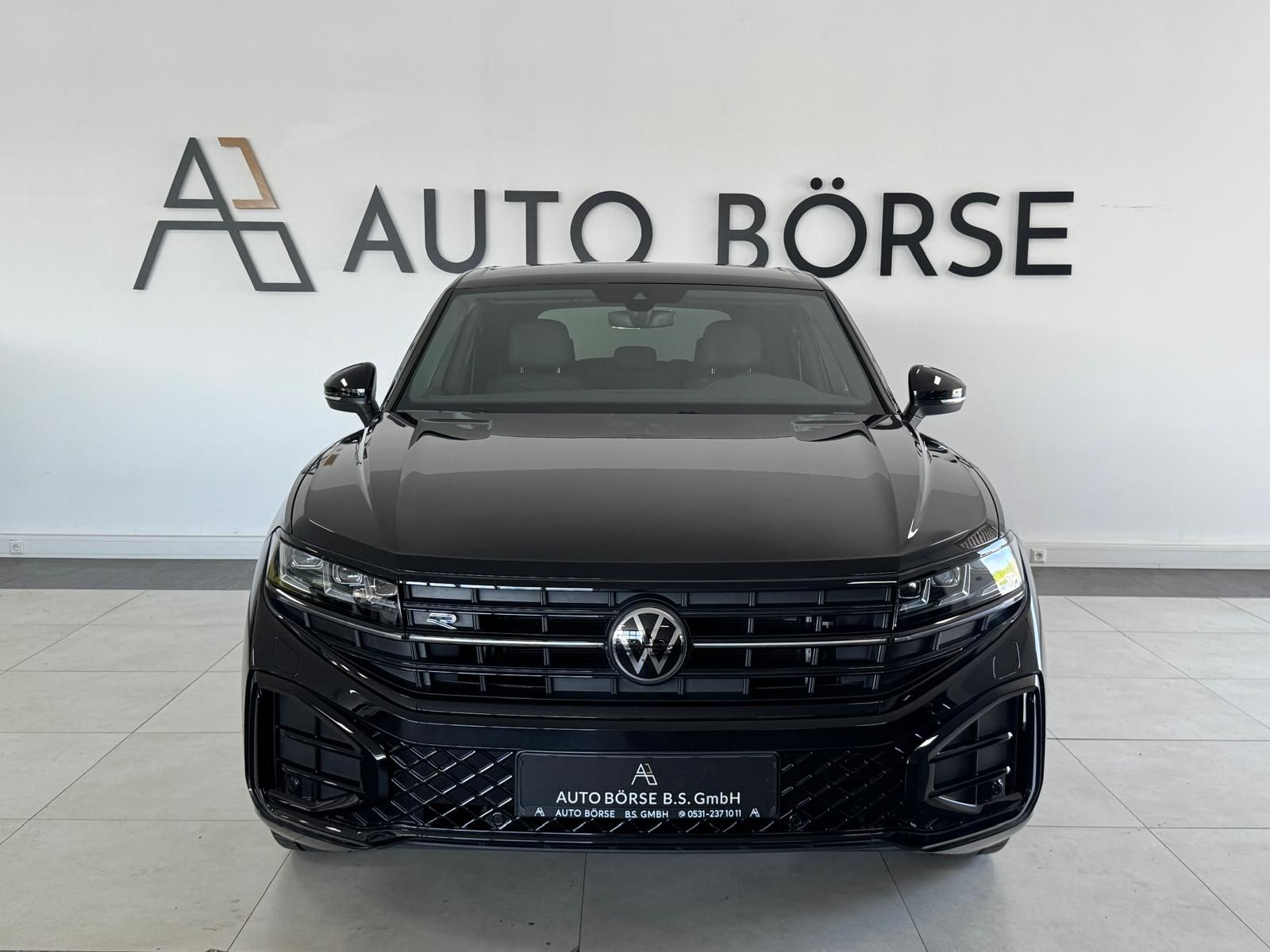 Volkswagen Touareg R-Line 4M TDI BlackStyle*LUFT*STH*AHK*IQ