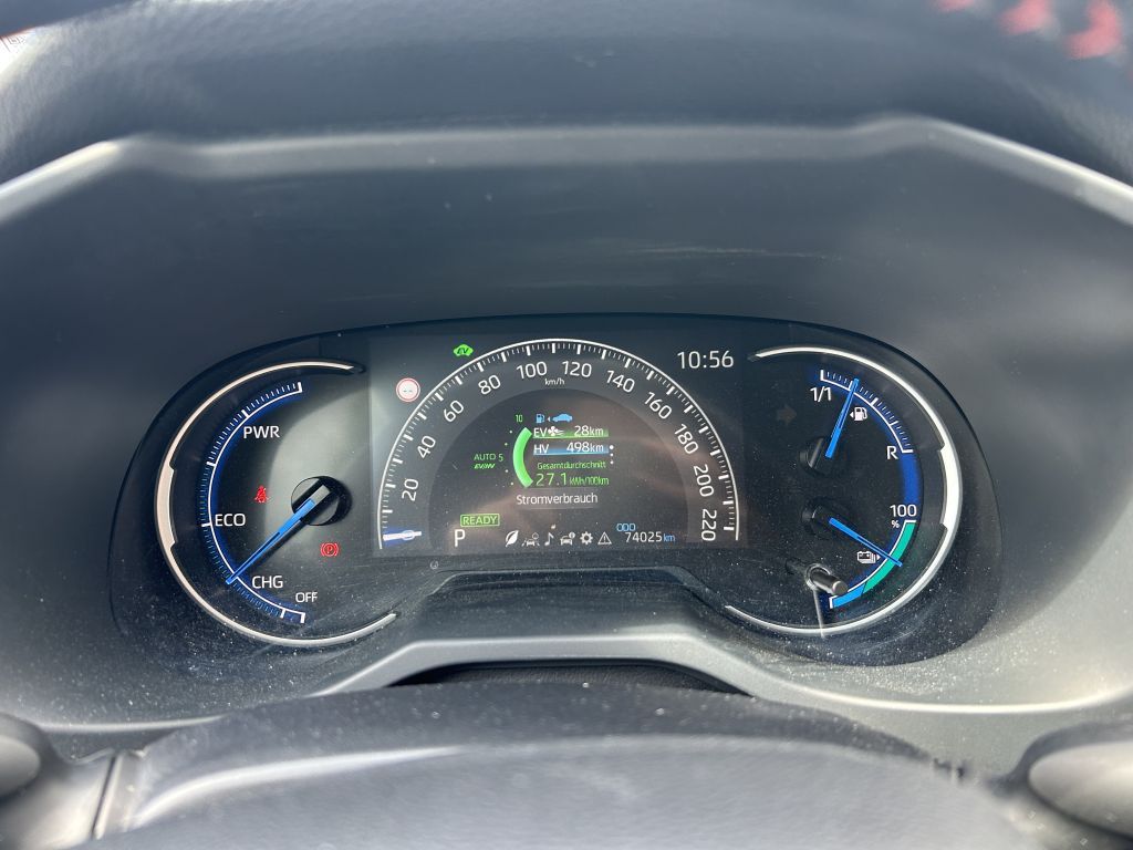 Toyota RAV 4 Plug-in-Hybrid - Samsaru's Car Outlet