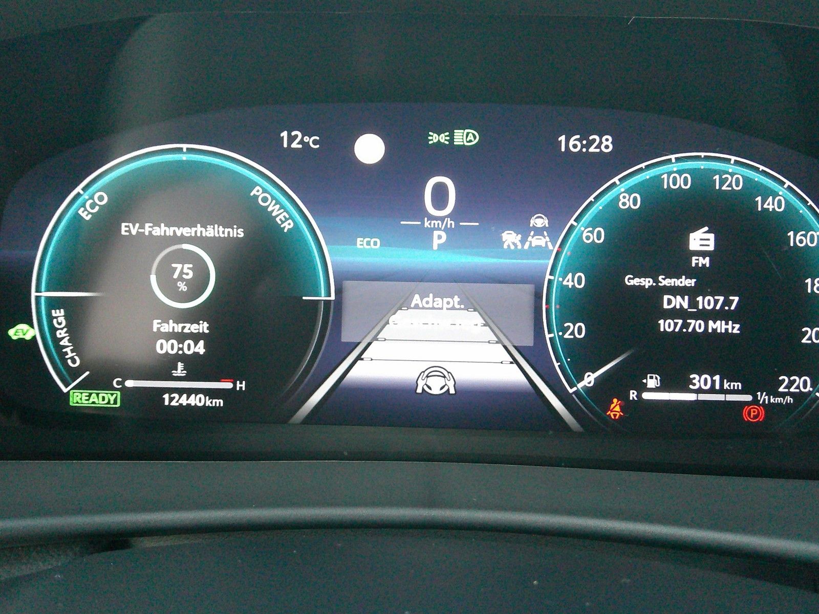 Toyota C-HR Hybrid FWD Team Deutschland ACC Navi