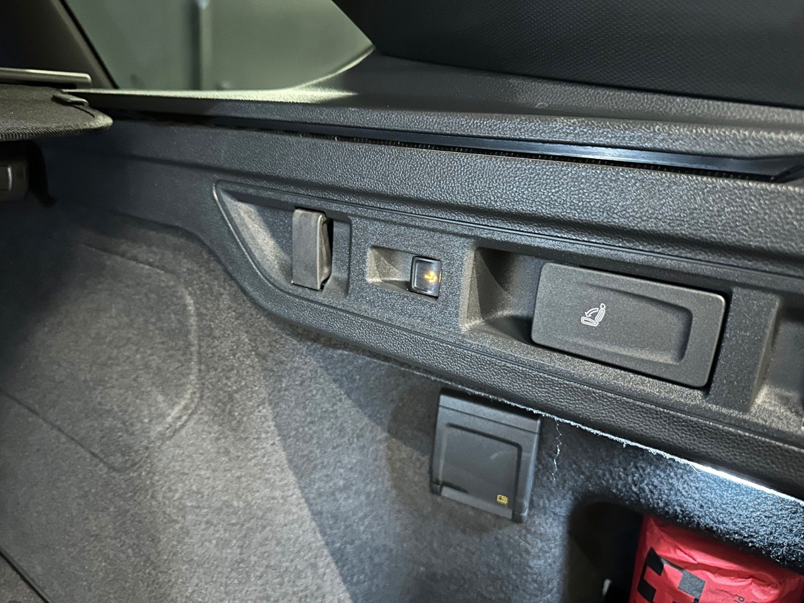 Volkswagen Passat Variant 2.0 TDI 4Motion R-Line*BlackStyle