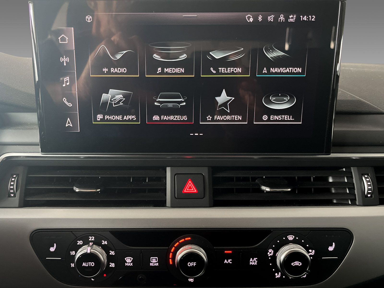 Audi A4 Avant 35 TFSI S tronic - Samsaru's Car Outlet