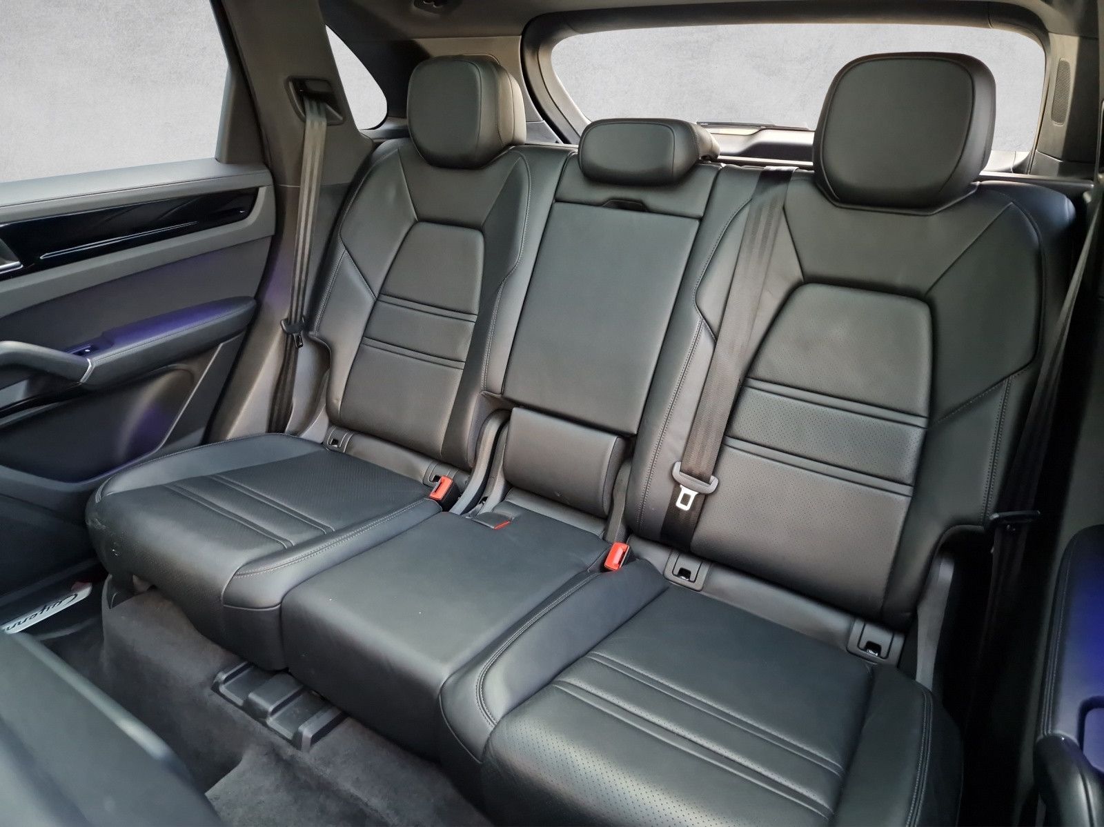 Porsche Cayenne Pano 360° Luft Bose Chrono Matrix 14w 21