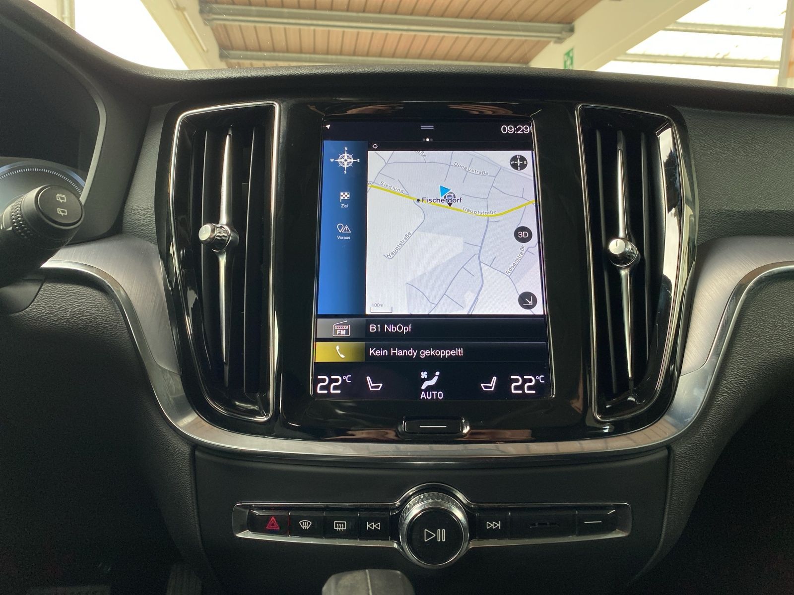 Volvo V60 T6 Core Recharge LED*AHK*