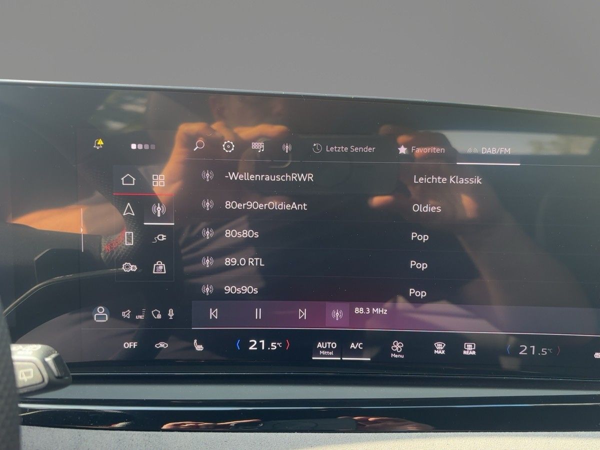Audi A5 Avant 2.0 TFSIe quattro S line AHK Matrix ACC