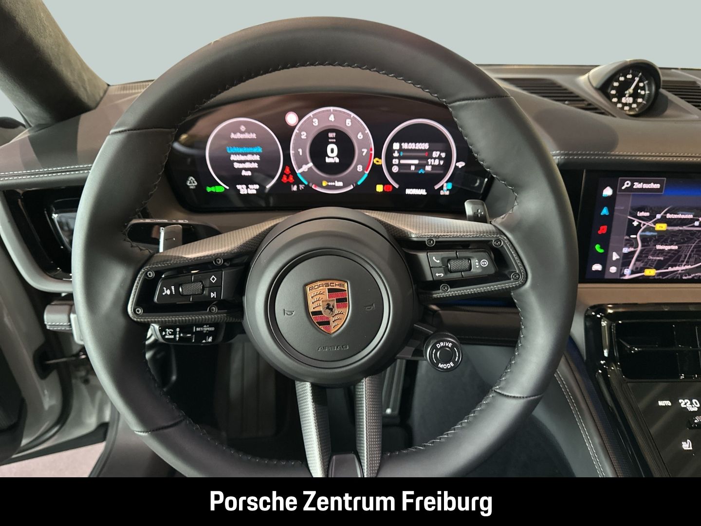 Porsche Panamera GTS BOSE HA-Lenkung InnoDrive Soft-Clos