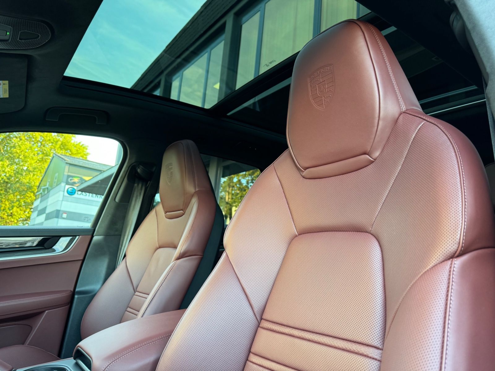 Porsche E-HYBRID|-9%LP|SPORTDESIGN|SPORTABGAS|CARBON|