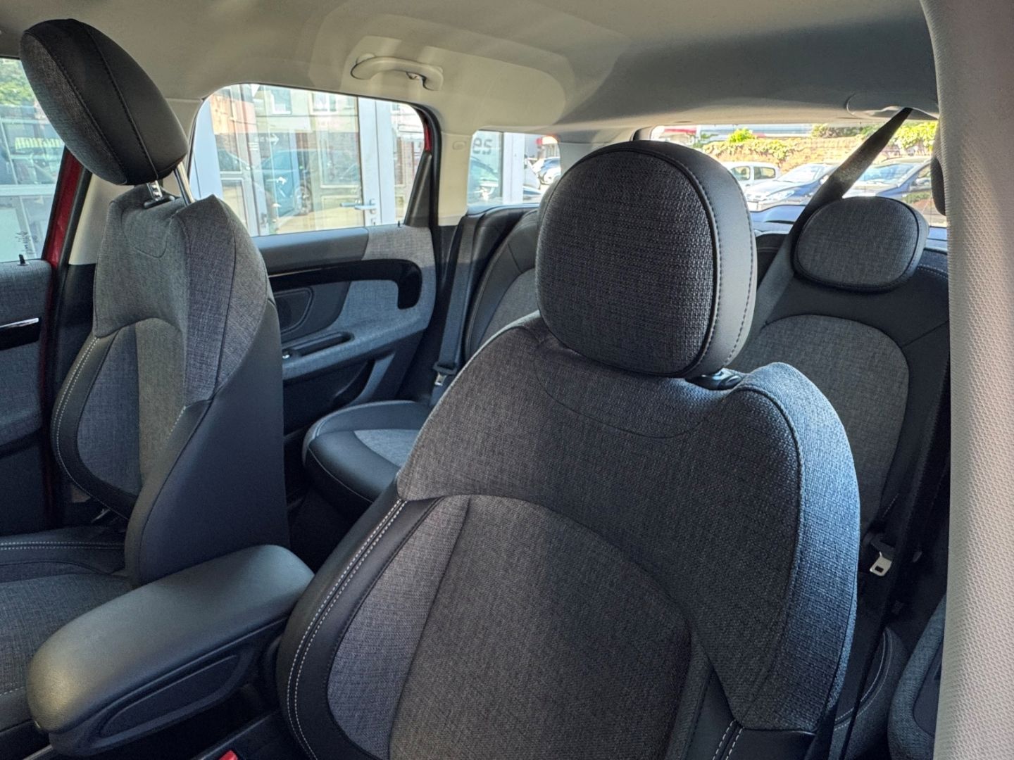 MINI Cooper SE Countryman ALL4 - Samsaru's Car Outlet