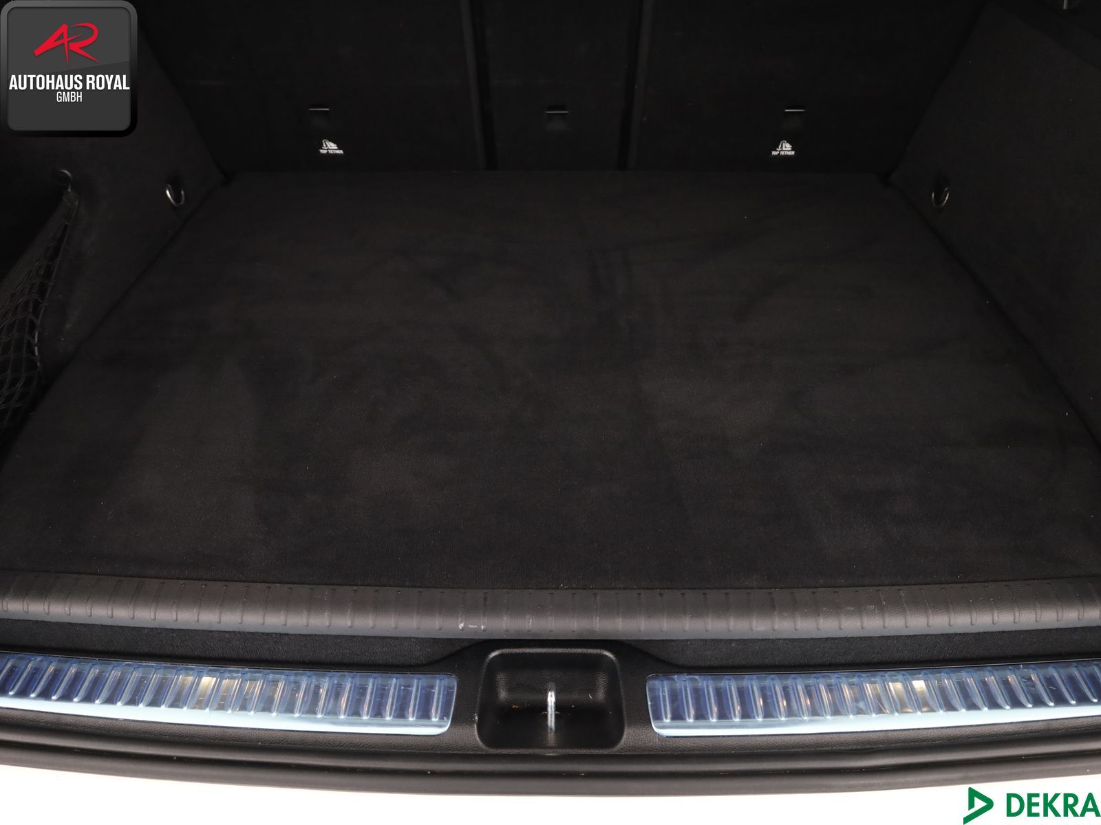 Mercedes-Benz GLC 300 de 4M AMG HUD,KEYLESS,360GRAD,DISTRO,AHK